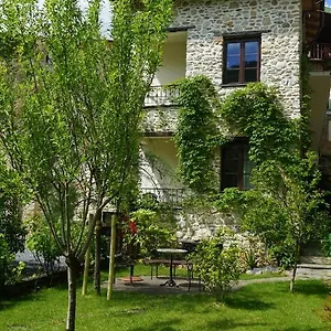 La Libellula Rossa Bed and breakfast
